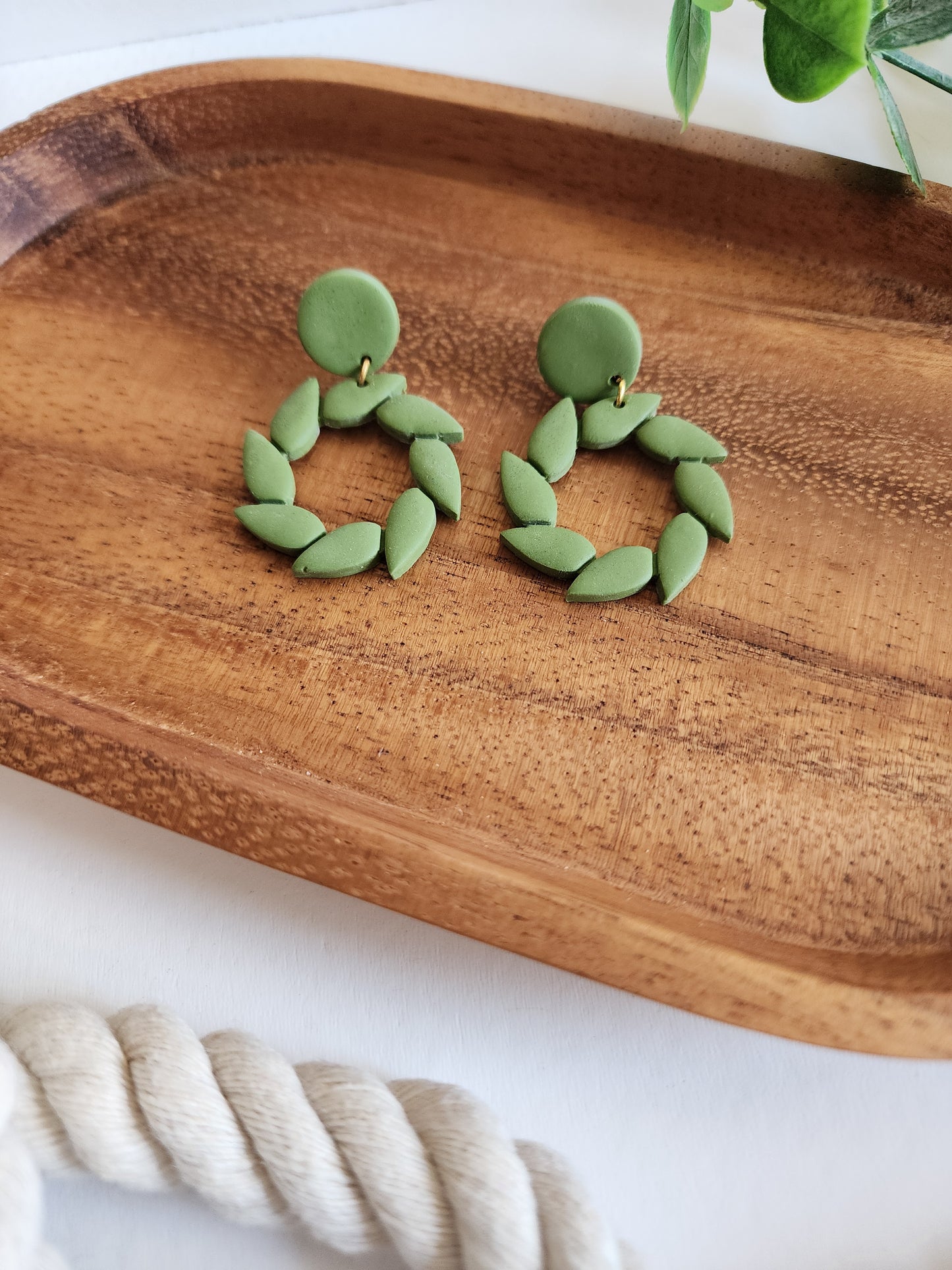 Green Wreath Earrings