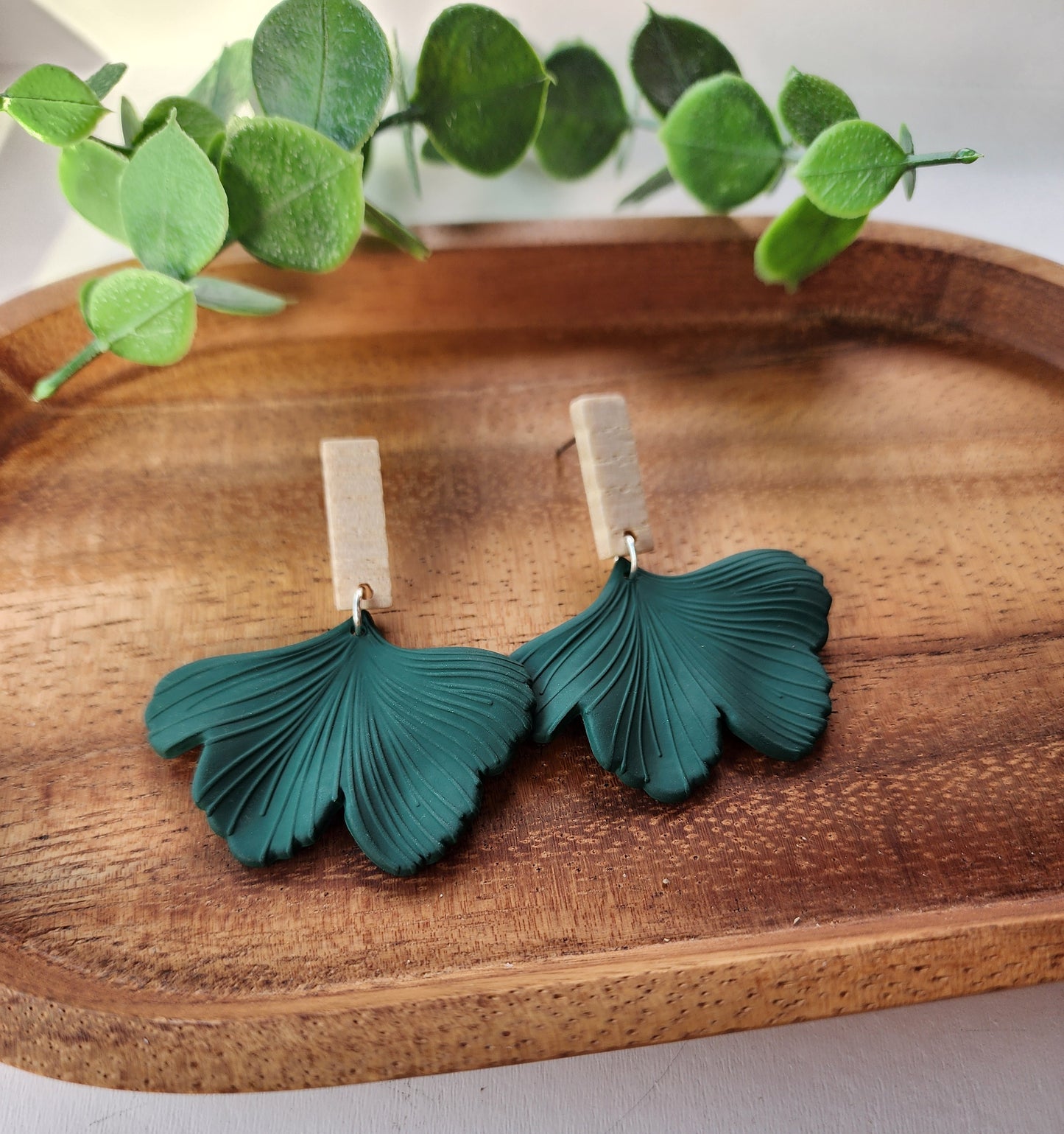 Hunter Green Petals