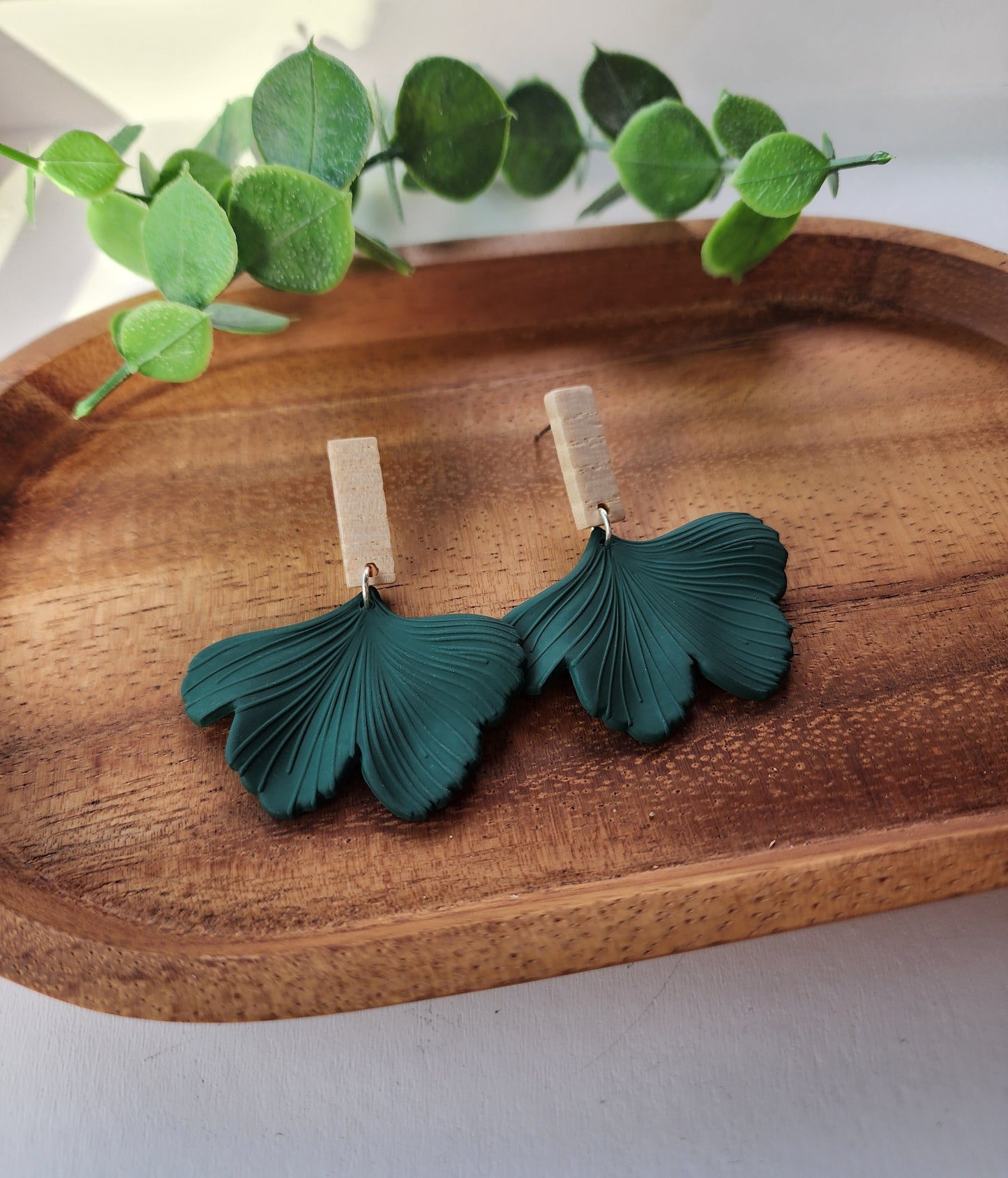 Hunter Green Petals